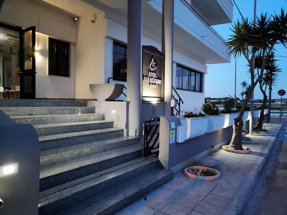 Hotel Baia Del Cigno Torre San Giovanni Ugento Eksteriør bilde