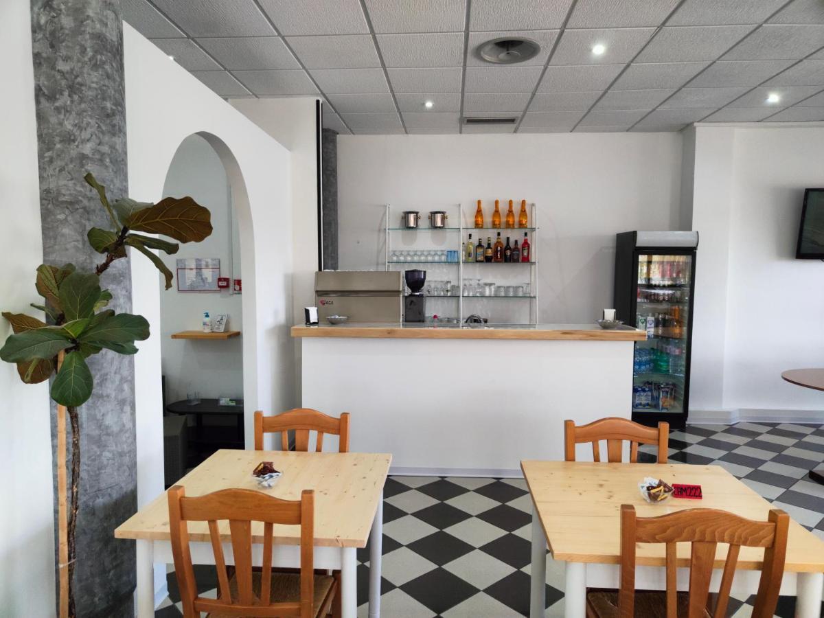 Hotel Baia Del Cigno Torre San Giovanni Ugento Eksteriør bilde