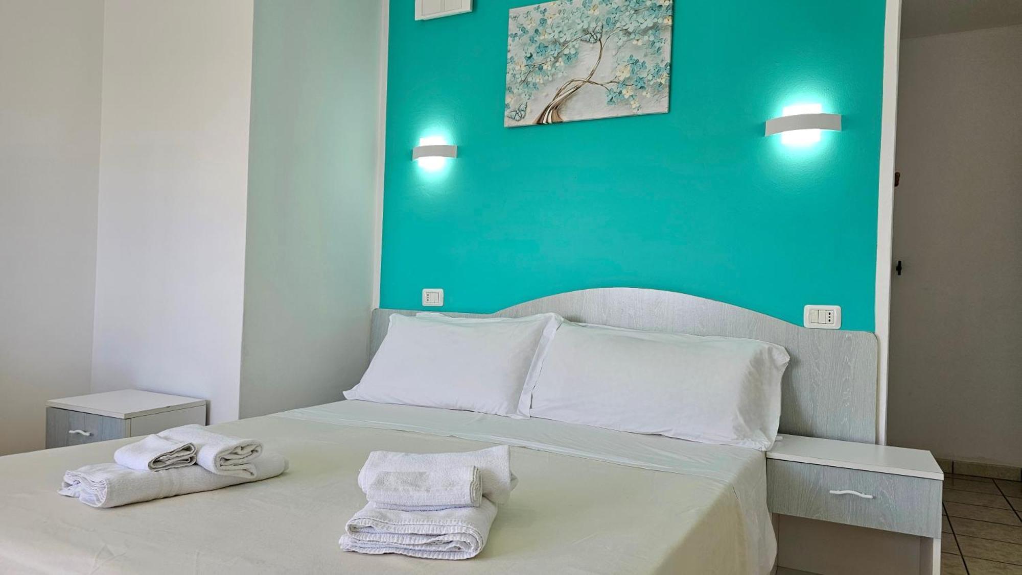 Hotel Baia Del Cigno Torre San Giovanni Ugento Eksteriør bilde