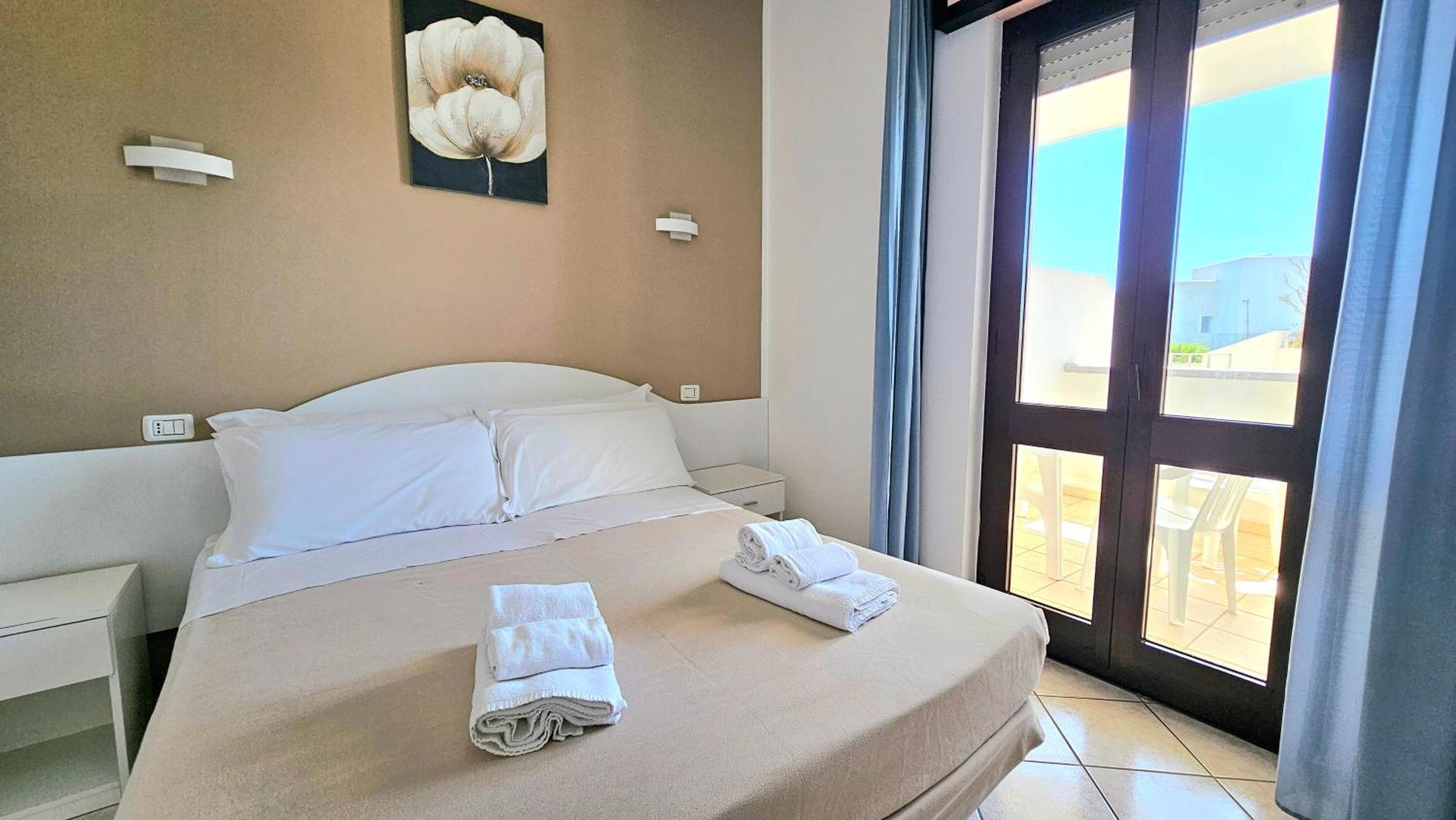 Hotel Baia Del Cigno Torre San Giovanni Ugento Eksteriør bilde